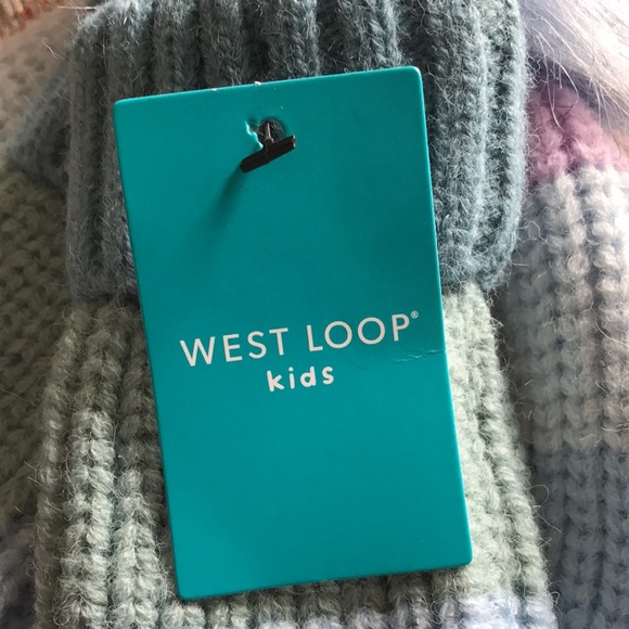 WEST LOOP KIDS HAT & GLOVE SET - Picture 5 of 6
